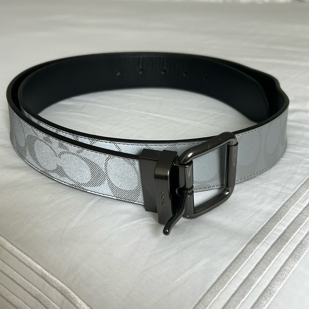 Coach Men’s Belt (US 38)